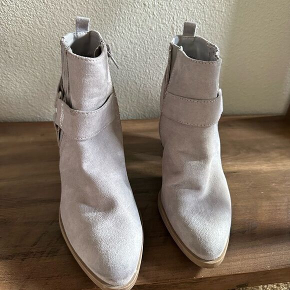Qupid Light Grey Ankle Booties Size 6 - Picture 4 of 11